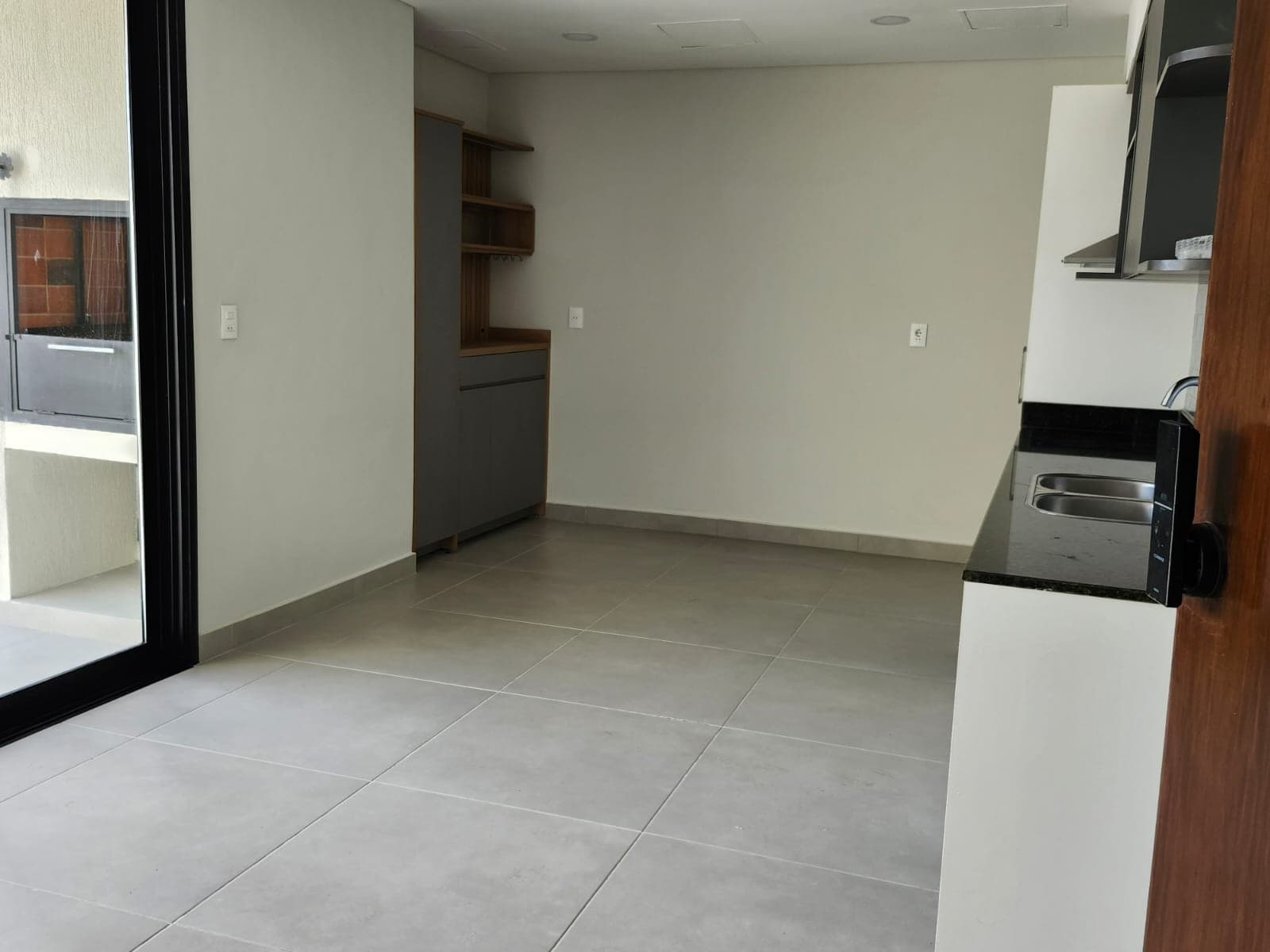 Apartamento sin amueblar de 1 dormitorio en alquiler — Impresionantes vistas Las Mercedes