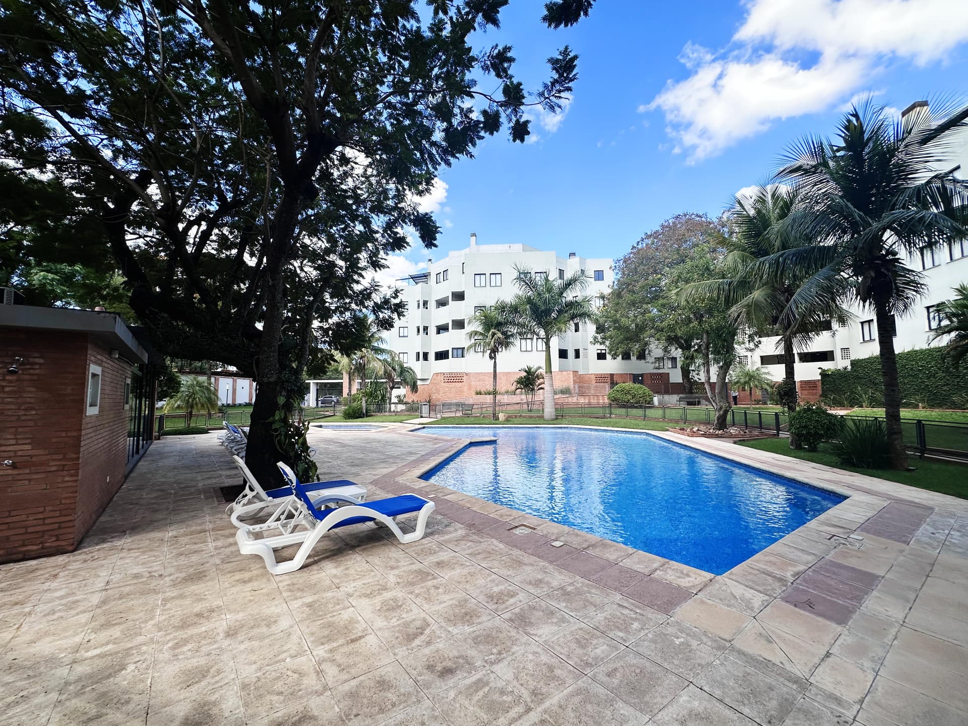 Alquilo departamento de 2 dormitorios en Zona Laguna Grande