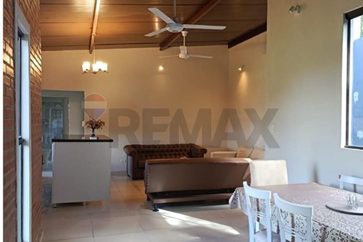 Alquilo Casa Amoblada en Itaugúa - Patiño