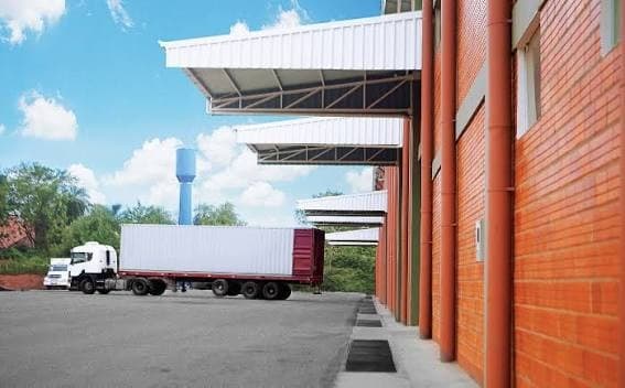 Alquilo nave logistica industrial con ubicación estrategica en Luque | zona aerpouerto | rápido acceso a Asunción