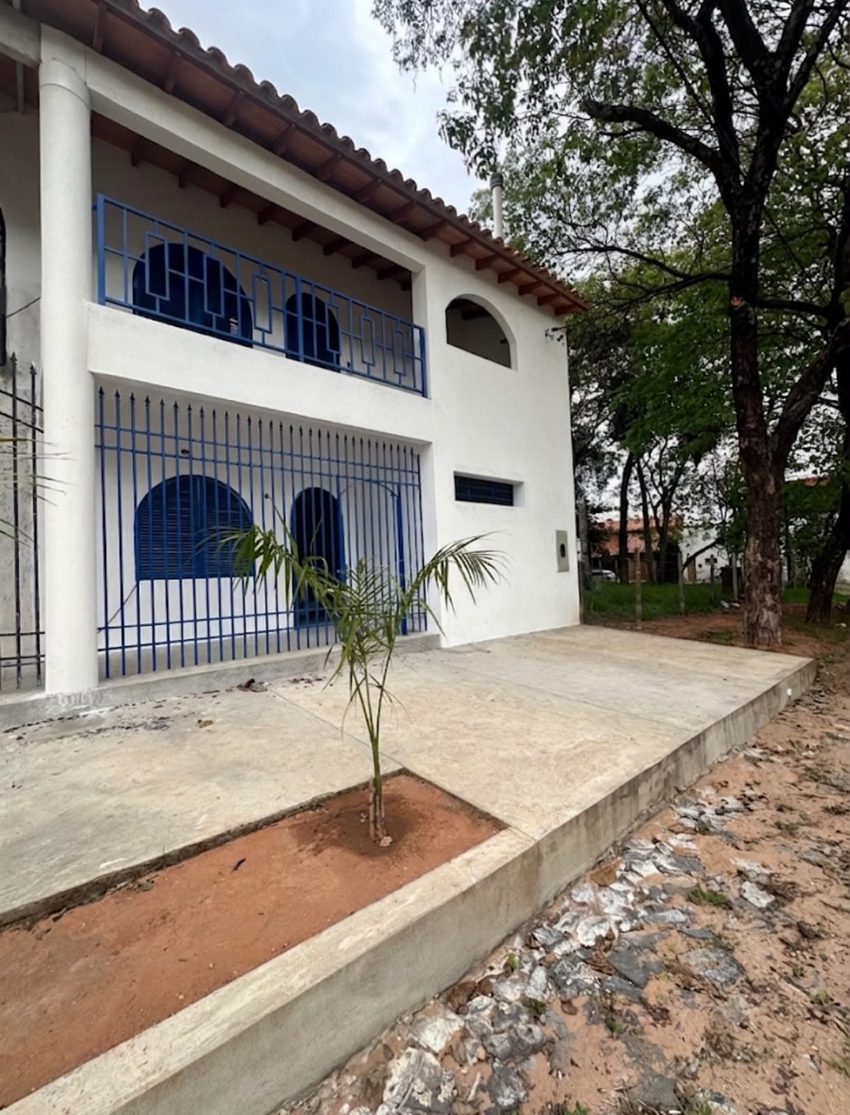 En alquiler ! Departamento a estrenar de dos niveles -barrio santa librada -asuncion