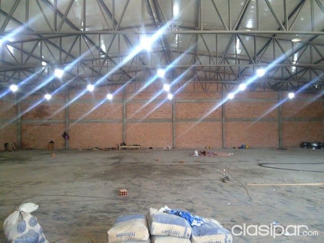 Depósito a estrenar de 1.100m2 en Mariano!!!