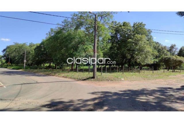 Terreno esquina Luque zona conmebol 432,000 usd