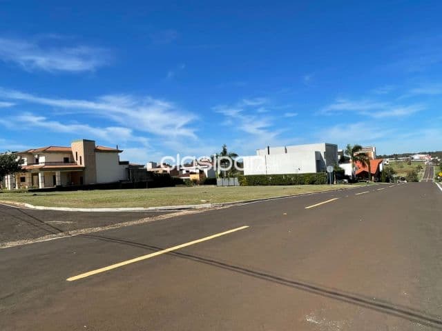 Hermoso terreno esquina en condomio terra nova del km8