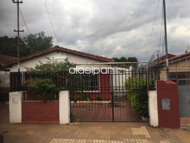 Bo san plablo: Casa a reciclar, oferta! 5 dormitorios, quincho, parrilla, jardín