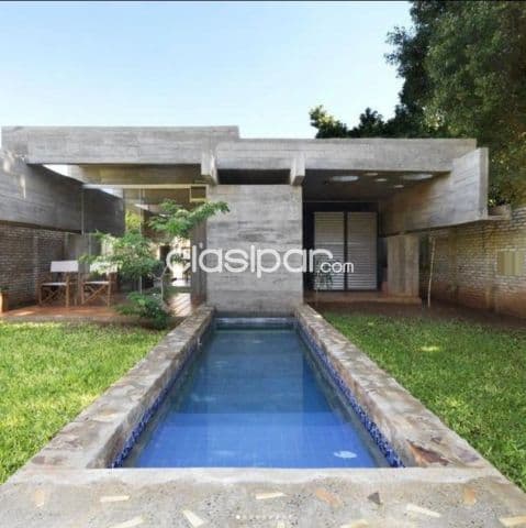 Bo hipodromo: 350 m2, casa/estudio tipo loft, 2 dormitorios, jardín, piscina