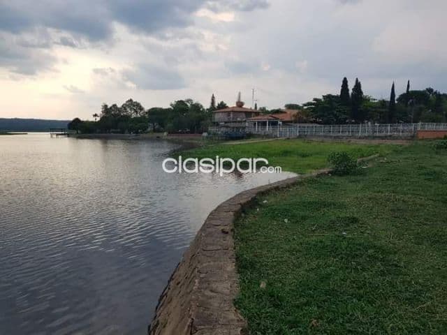 Terrenos sobre el lago en San Bernardino