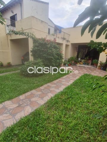 Casa barrio Trinidad a una cuadra de artigas zona stock artigas