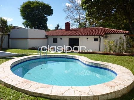 ¡Oportunidad Única! Casa en Venta en Lambaré - Ubicación Estratégica