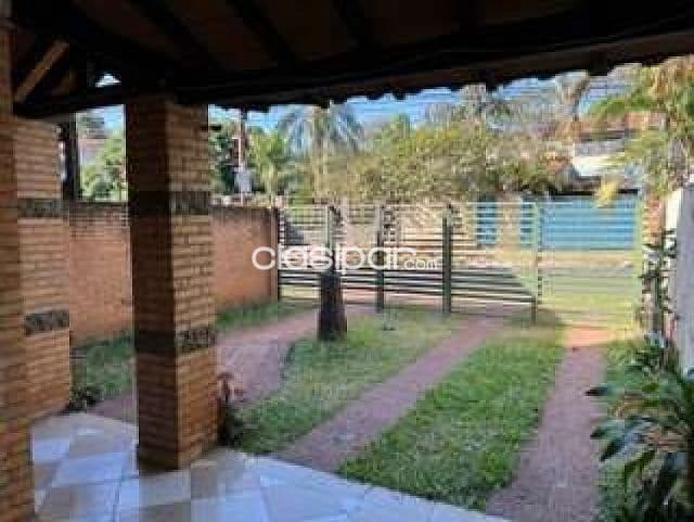 Dúplex de 3 dormitorios Barrio Mbachio , Lambaré