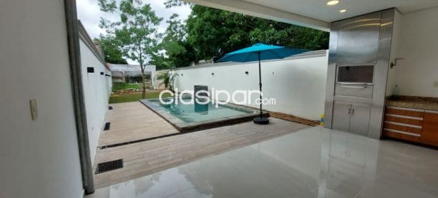 Duplex en Luque barrio campo grande cod 2565