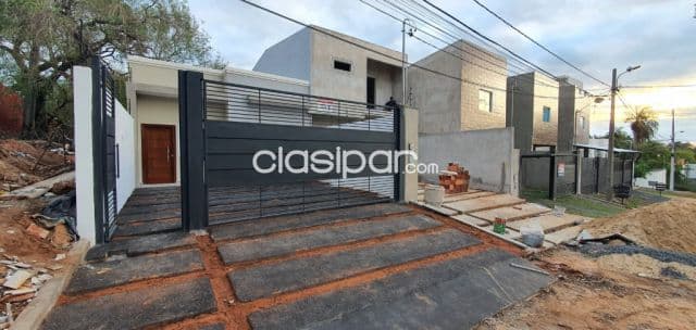 Lambaré camino al yacht: Chalet a estrenar, 110 m2, 3 dormit, quincho, parrilla, terraza