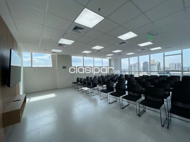 Ed. Top business – eje corporativo: 100 m2. Kitchenette, oficinas, sala reuniones, garaje