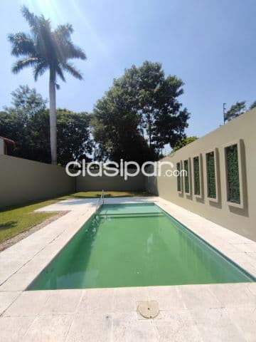 Casa en condominio con piscina en Fernando de la Mora