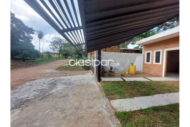 En venta chalet a estrenar en Mariano Roque Alonso
