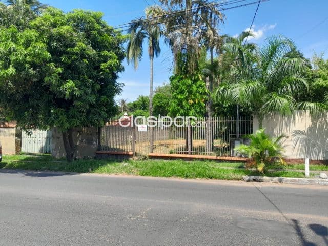 terreno de 12x30 zona goethe Asunción