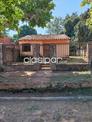 Casa barrio caaguazu Ñemby vendo - lista para habitar