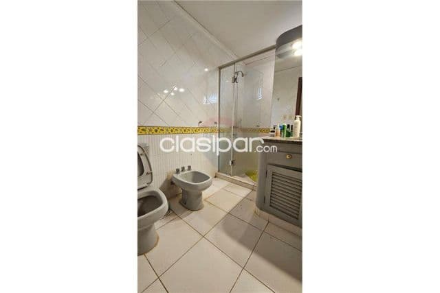 Residencia - Venta - Paraguay Asunción Las Lomas (Carmelitas)
