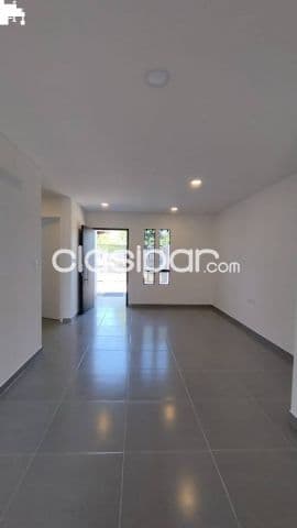 Duplex de 3 dorm. Luque-complejo tatarendy