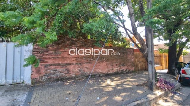 Terreno en Barrio Los Laureles – ¡Ubicación exclusiva!