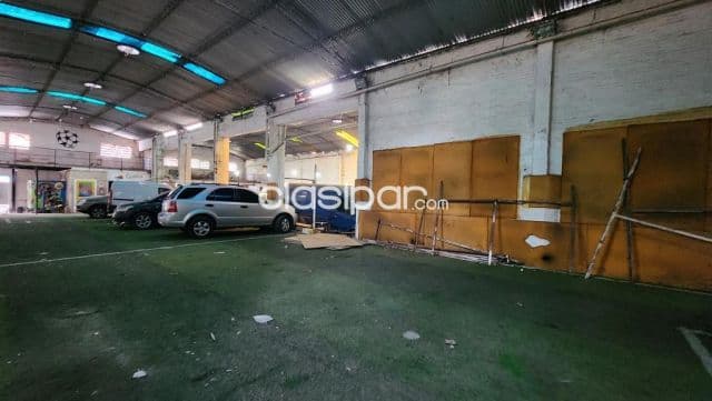 Deposito Tinglado en Venta, Zona Barrio Gral. Díaz – La Avda. 5ª – EE.UU
