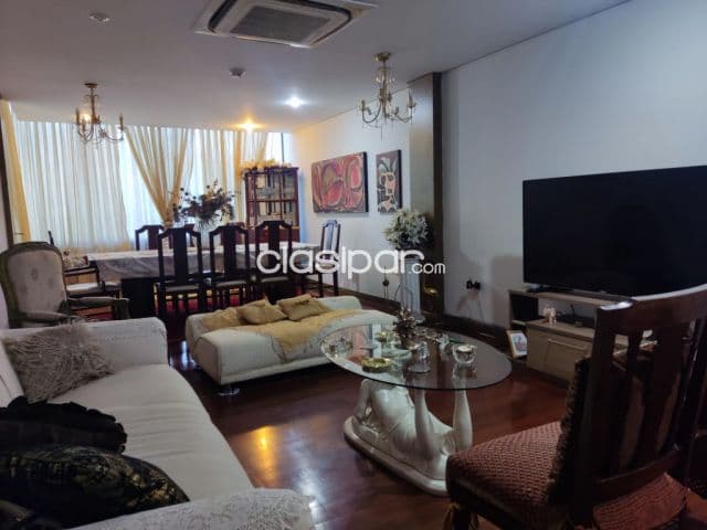 Departamento en Venta – Edificio MACONDO