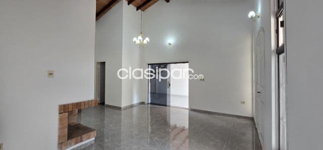 Casa en lambare barrio san rafael cod 5577