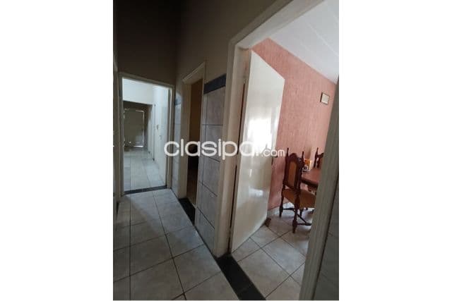 Casa 4 hab.en laurelty-Luque a 50 mtrs calle asfaltada las perlas a 3 min.britez bor