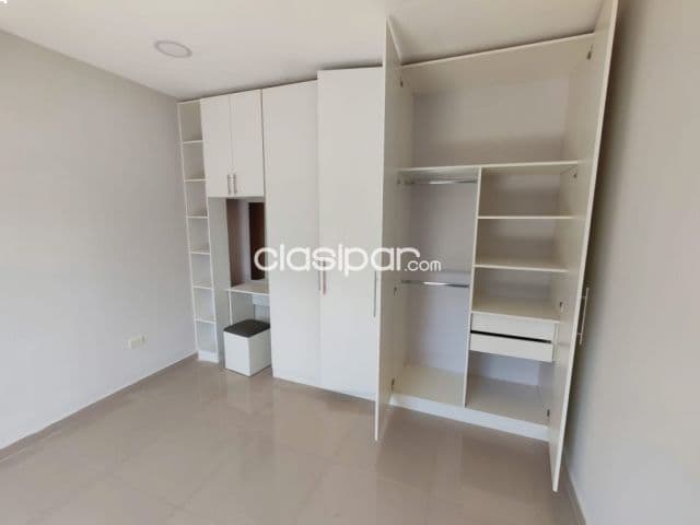 Duplex a estrenar en lambare - b. San isidro de tres dormit
