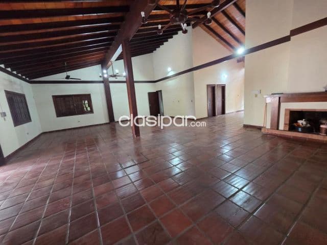 Casa Quinta de 27.337 m2 en Caacupé - CLHO7531216