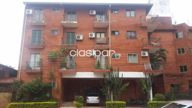 Departamento amoblado a metros de la avda mcal lopez
