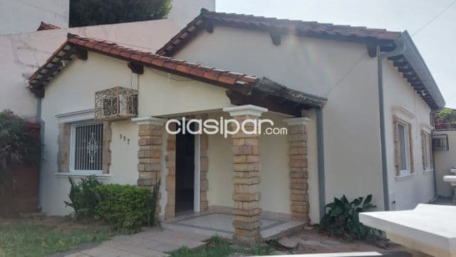 B° Las Mercedes alquilo! - p/casa u oficina, 4 dormitorios, 2 garages, 7.000.000 gs