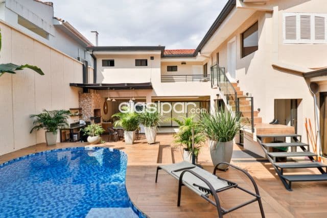 En venta residencia en Las Lomas - Asunción