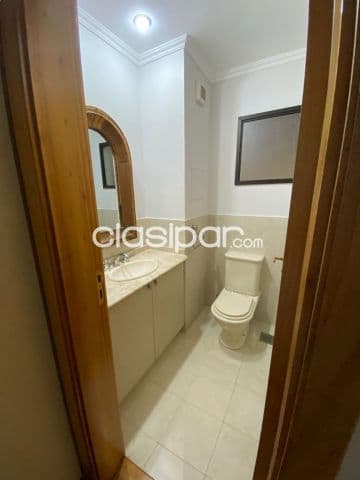 o venta de amplia departamento zona Del Sol