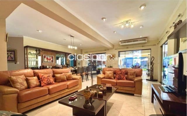 Casa lujosa c/4 hab.suite, piscina amplios espacios y terreno en villa aurelia