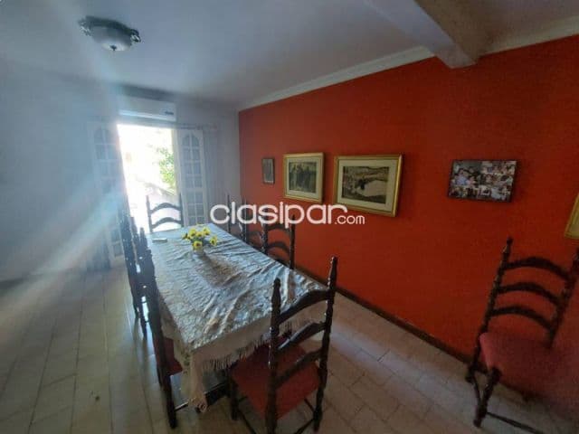 En venta casa en esquina en Villa Morra - asuncion