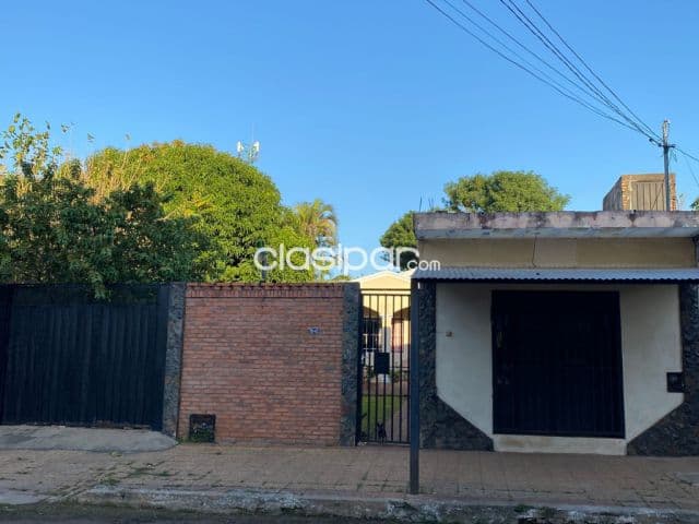 En venta casa a refaccionar en Fernando de la Mora Zona Norte