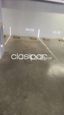 En Alquiler Cochera en Edificio More del Sol - Barrio Carmelitas A474