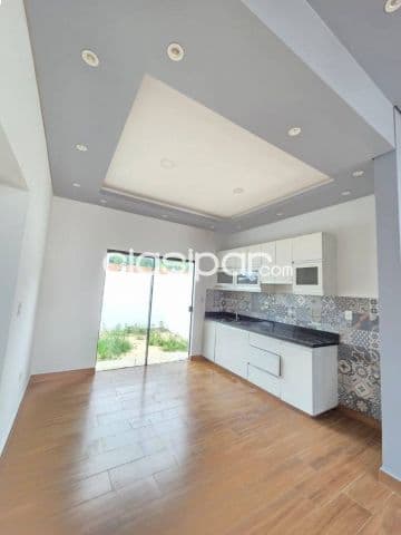 Chalet a estrenar en limpio ´la caoba residencial´