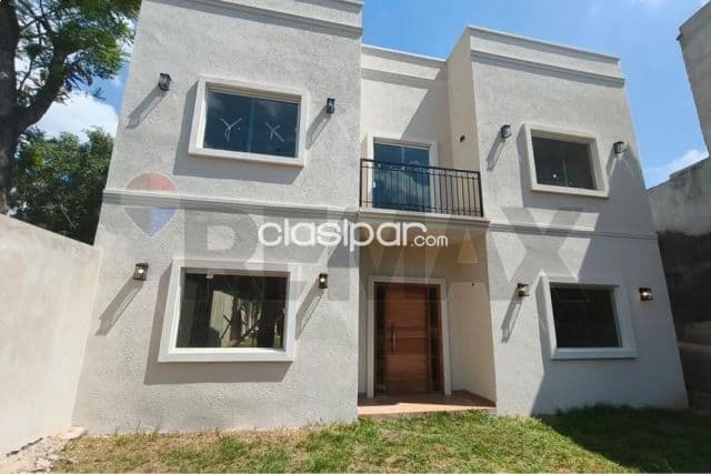 Casa - Venta - Luque, Central, Paraguay