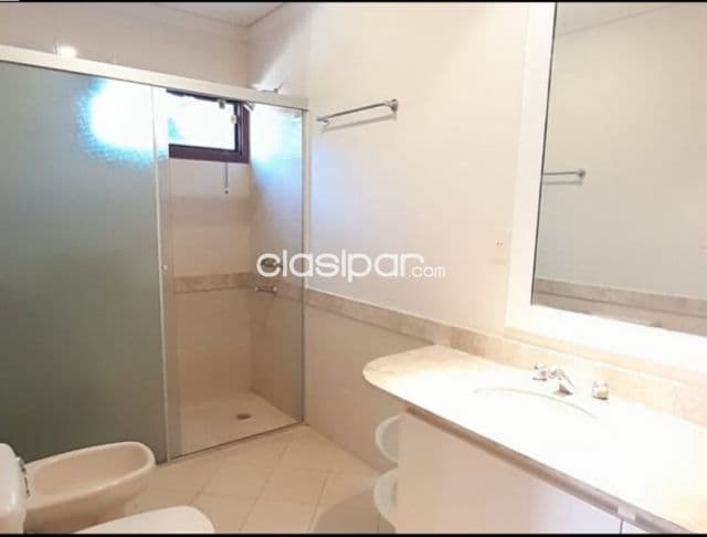 casa en condominio cerrado barrio mcal estigarribia