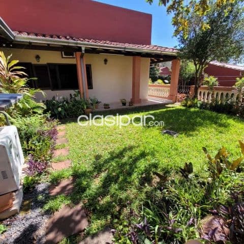 casa de 3 dormitorios en Mburicaó Asuncion