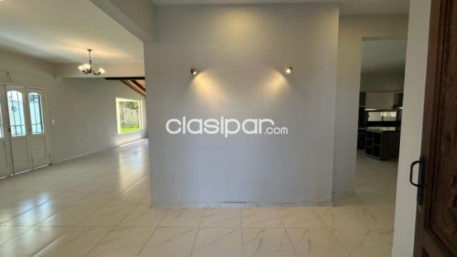 Residencia en Luque- Marambure
