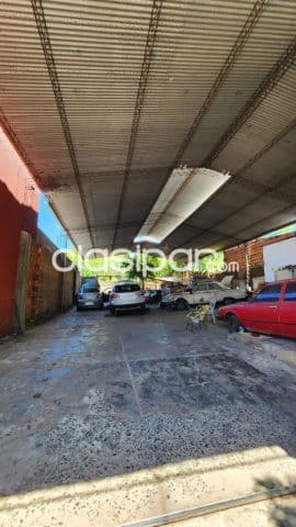 En venta – tinglado en barrio vista alegre
