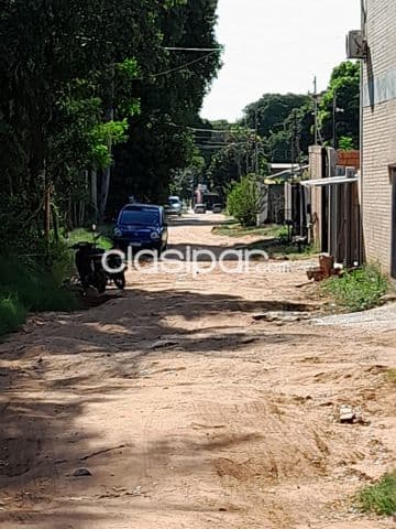 Terreno titulado en capiata zona alamo piroy