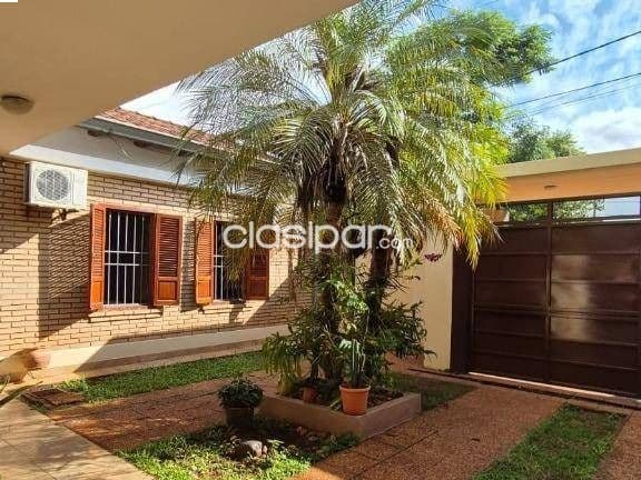 Inmueble de 600 m2 con dos viviendas en barrio Carmelitas, cambyretá