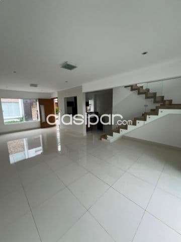 Casa de 3 dormitorios en ita enramada alquiler