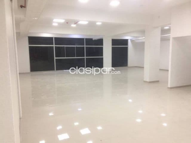Amplia oficina corporativa de 154 m2 en barrio hipodromo