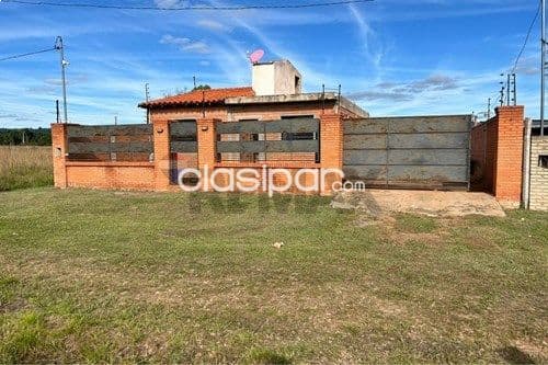 Casa en Venta en Central Ypacaraí Hugua Hu A 600m de ruta 2, km 42