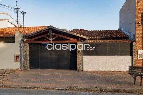 Casa en Venta en Central Lambaré Av. Médicos del Chaco & Av. Rca Argentina